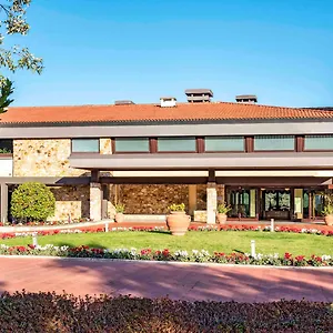 https://petriolo-spa-resort.it-tuscanyhotel.com